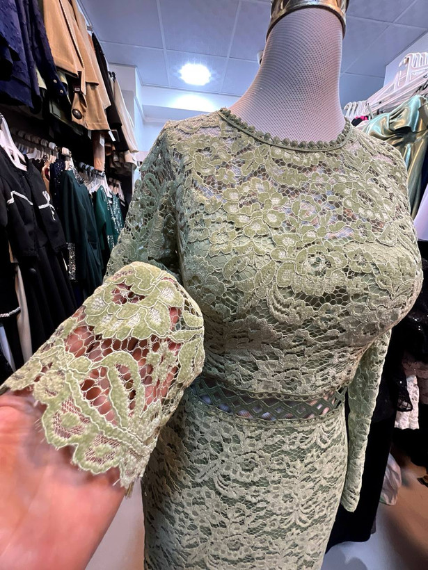 میدی مجلسی زنانه و دخترانه دانتل مخمل آنیل